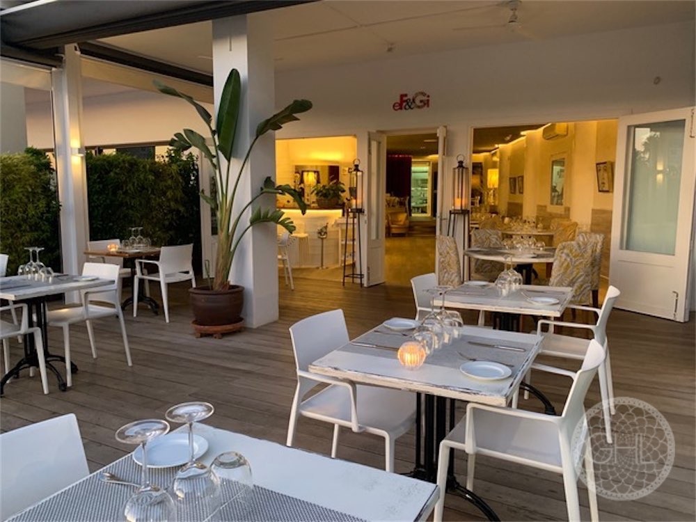 Trendy restaurant for lease in the centre of Jesús