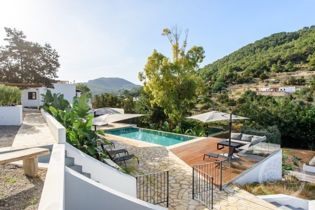 Magnifique villa de luxe dans les collines d’Es Cubells