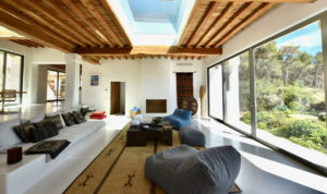 Luxurious excellence in Blakstad rustic villa 3