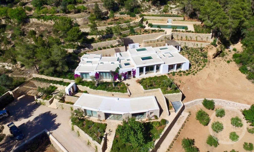 Luxurious Blakstad masterpiece nestled in Ibiza’s authentic countryside