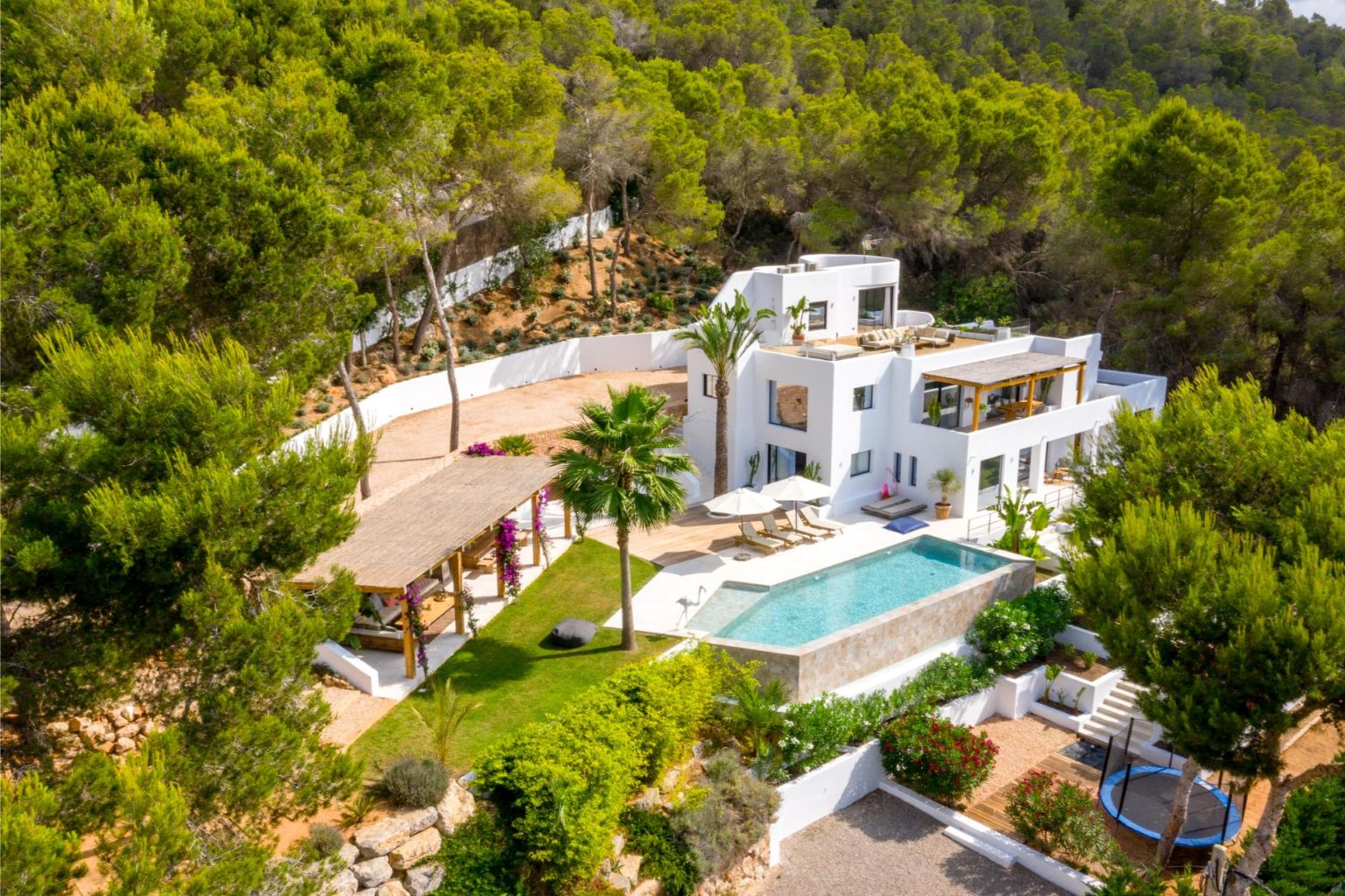 Impeccable villa with panoramic views to Formentera