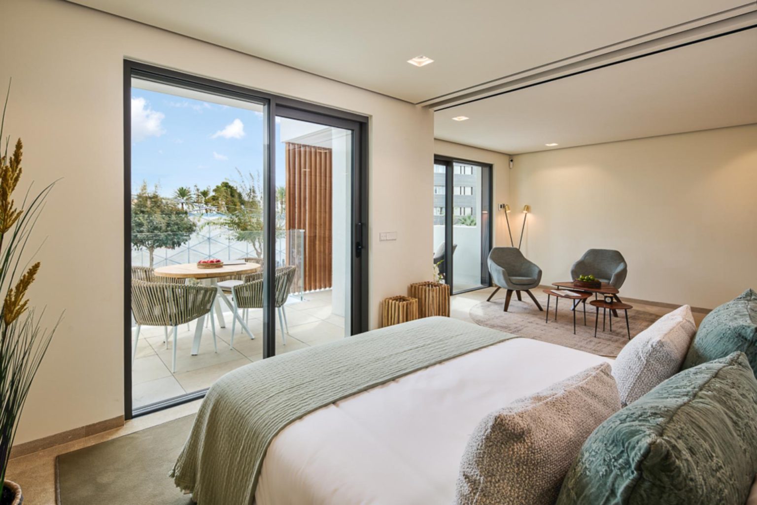Apartamentos de lujo en Ibiza: Suite con vistas al mar