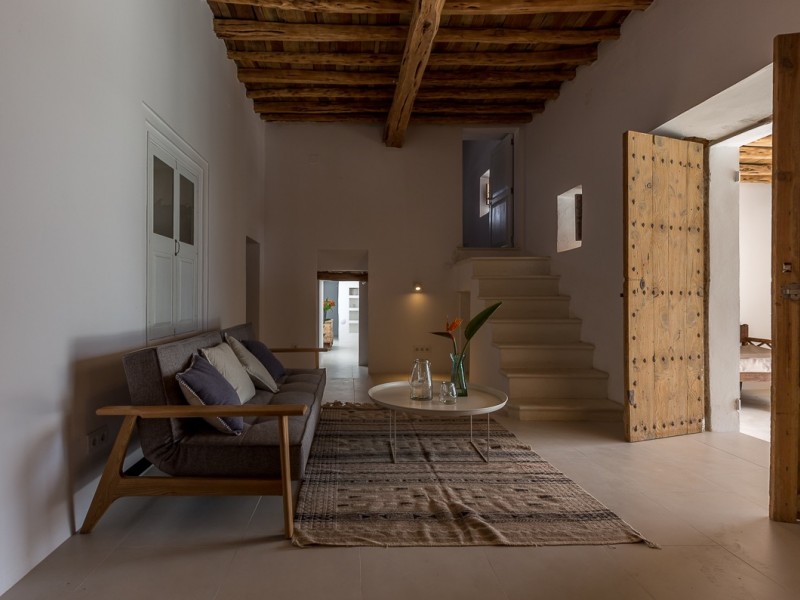 A recently restored 6 bedroom Ibizan finca 2