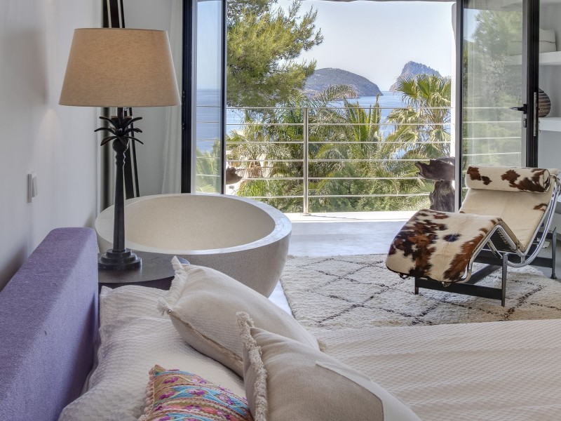 A Stylish Villa on the South-West Coast of Ibiza 9