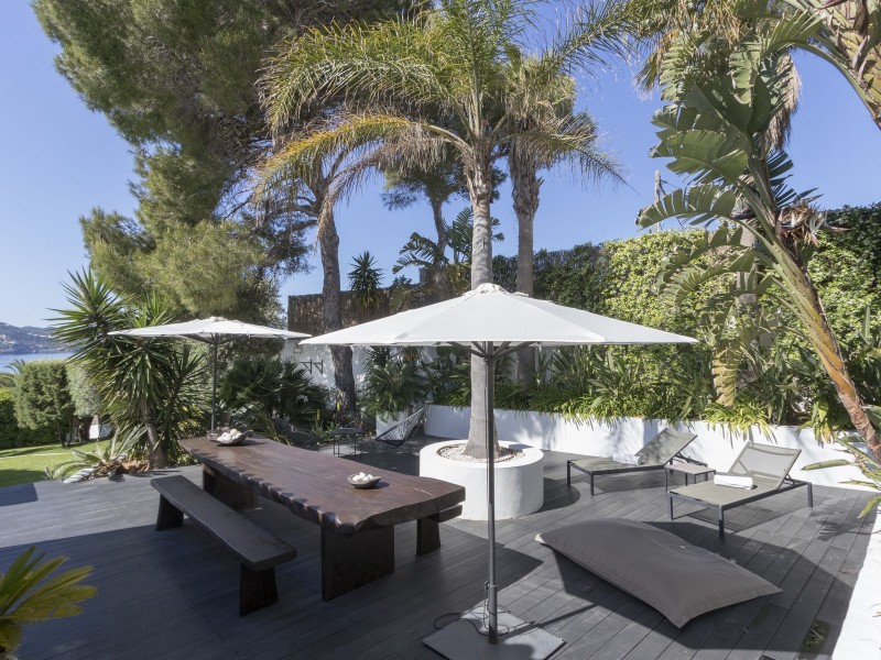 A Stylish Villa on the South-West Coast of Ibiza 22