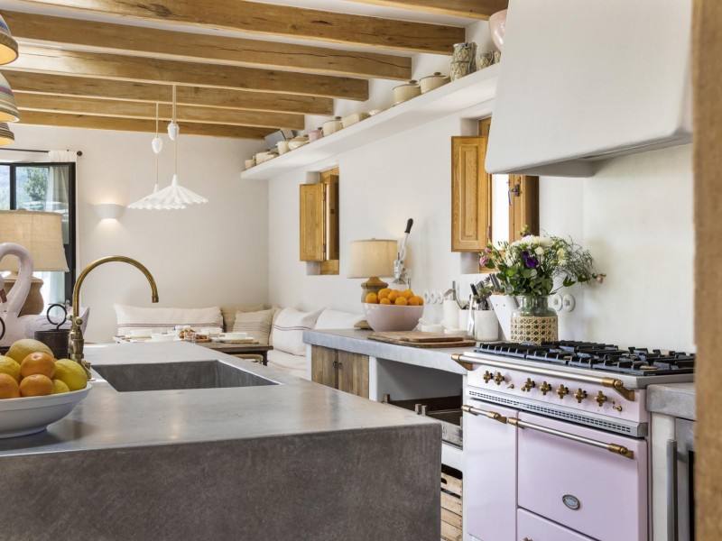 A beautifully restored classic finca located in peaceful and convenient location 20